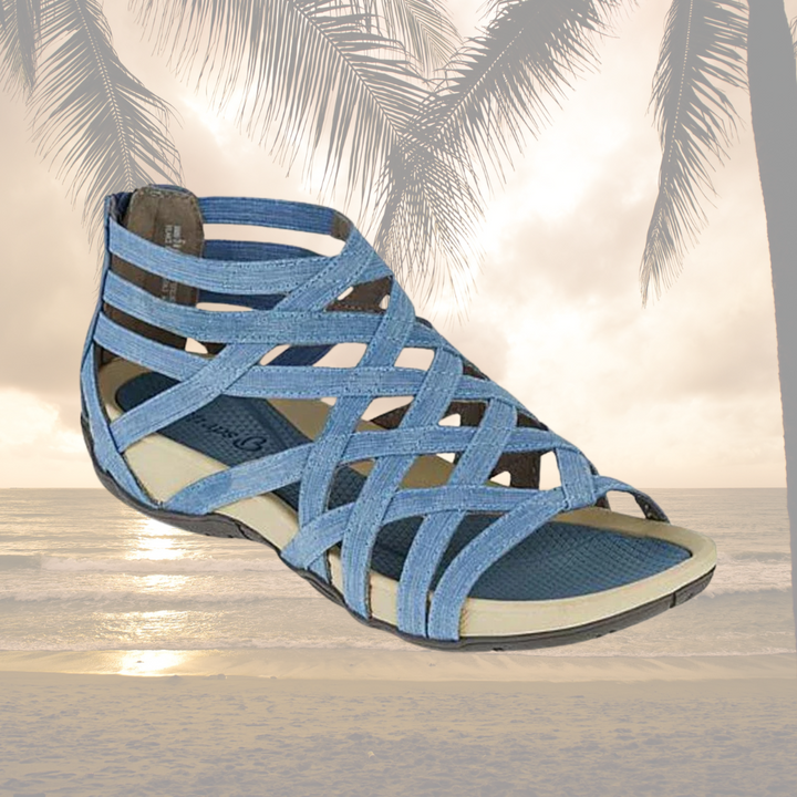 Everyday women's orthopedic sandals with adjustable straps, ideal for summer.