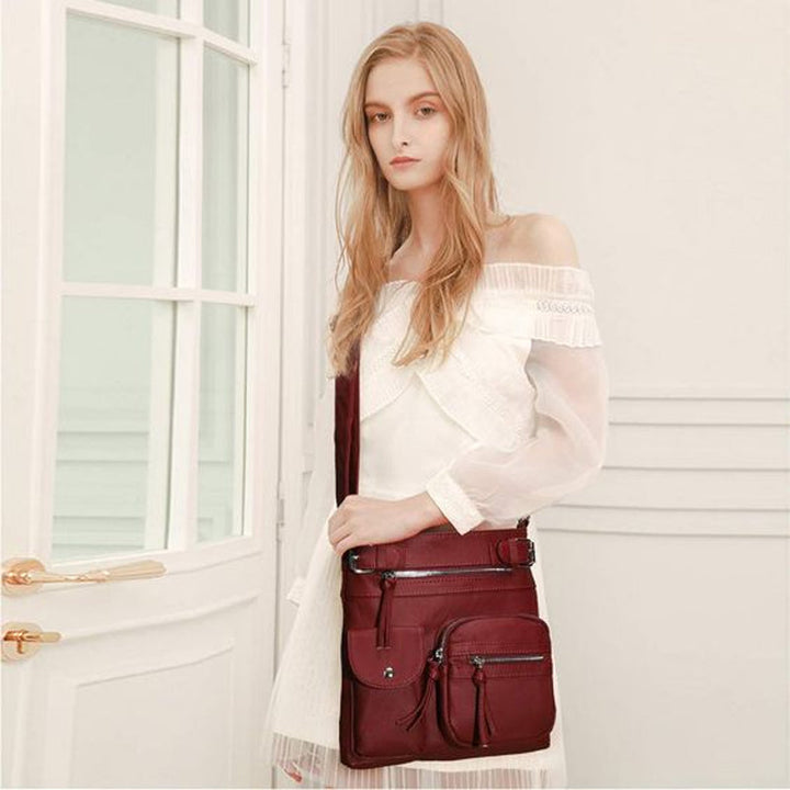 Everyday anti-theft crossbody bag for women, sleek design and secure compartments.