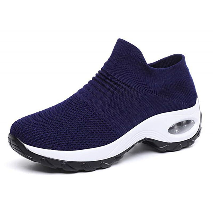 Stylish women's everyday sneakers, lightweight & supportive with built-in arch comfort.