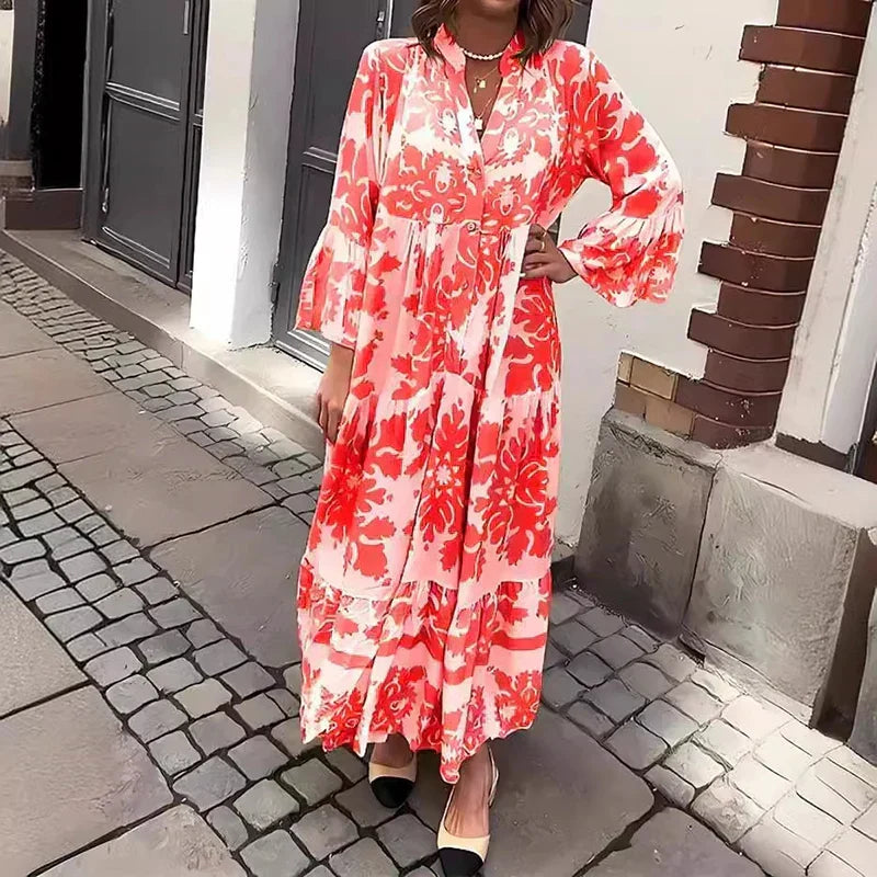 Casual yet elegant women's flowy maxi dress in a boho baroque print, ideal for a comfortable summer look.