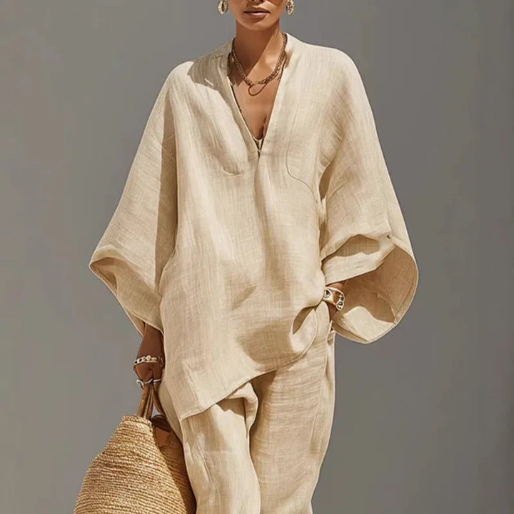 Women's batwing sleeve two-piece matching set, relaxed fit, perfect for casual summer fashion.