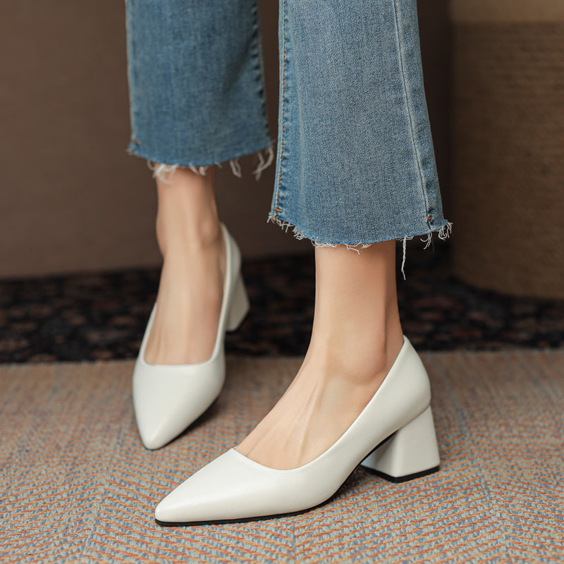 Classic women's block heel pumps, versatile for office, work, and evening events.