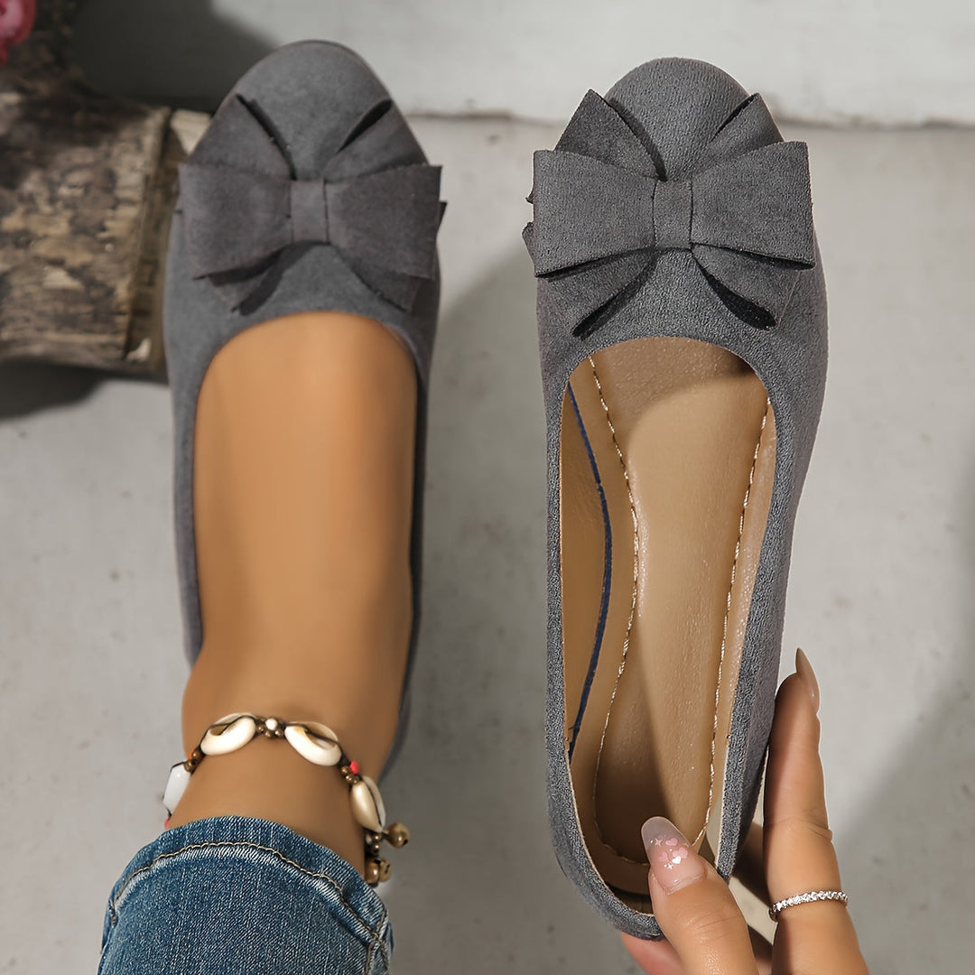 Feminine women's wedge ballet flats, everyday wear, charming bow.