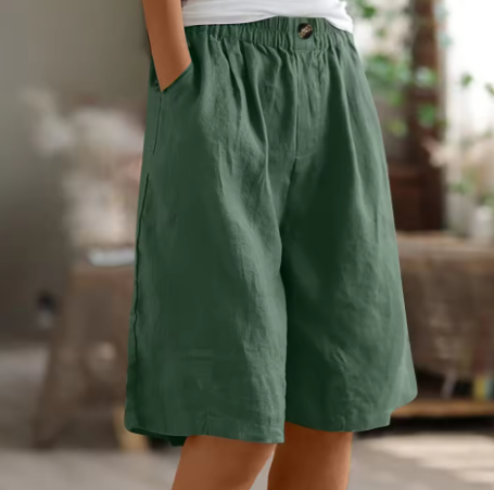 Black women's breathable athletic shorts, ultimate comfort for workouts, gym & activewear.
