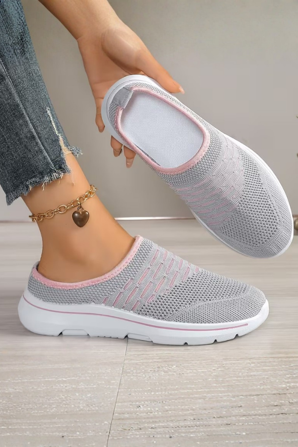 Stylish women's lightweight platform mule slip-on shoes, ideal casual footwear for breathable everyday summer comfort.