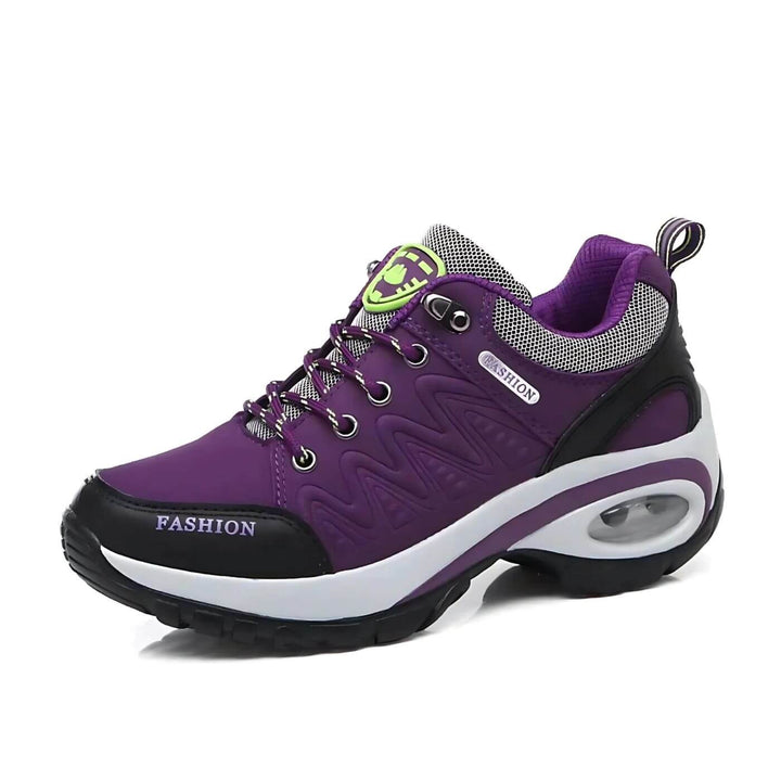 Breathable walking shoes for women with integrated arch support, ensuring comfortable & stylish daily wear.