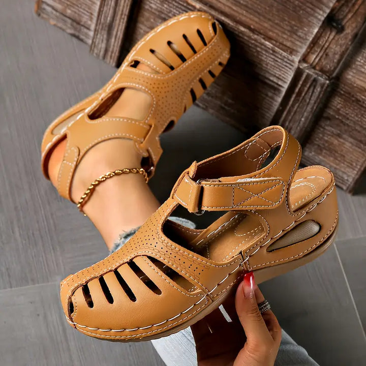 Everyday casual women's sandals, offering comfort and modern style. Perfect slip-on summer flats for versatile fashion.