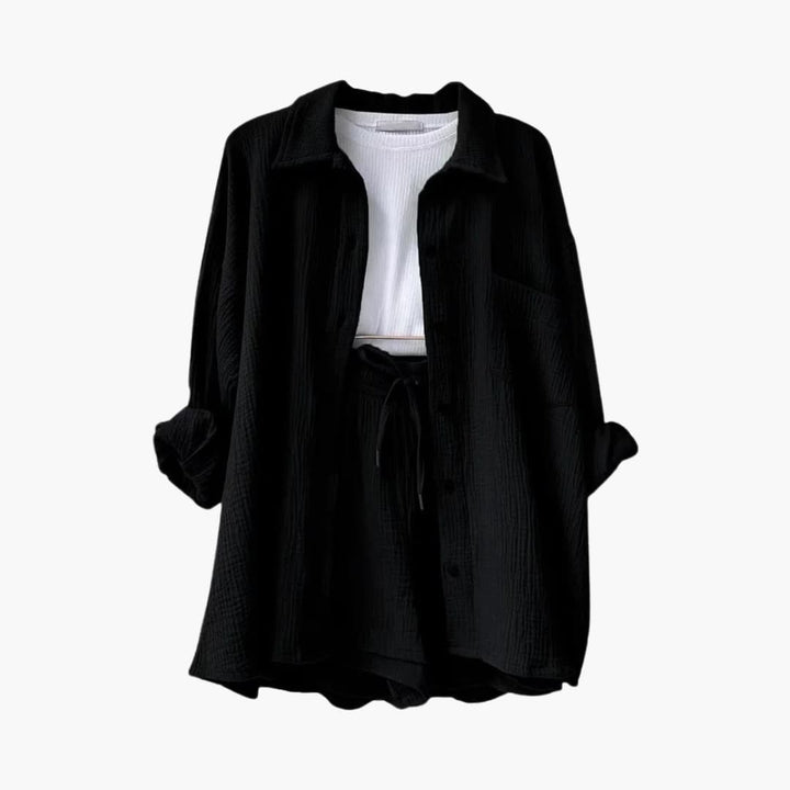 Breathable women's apparel. Lightweight two-piece summer casual outfit.
