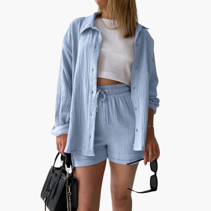 Stylish women's casual set. Lightweight & relaxed fit for summer comfort.