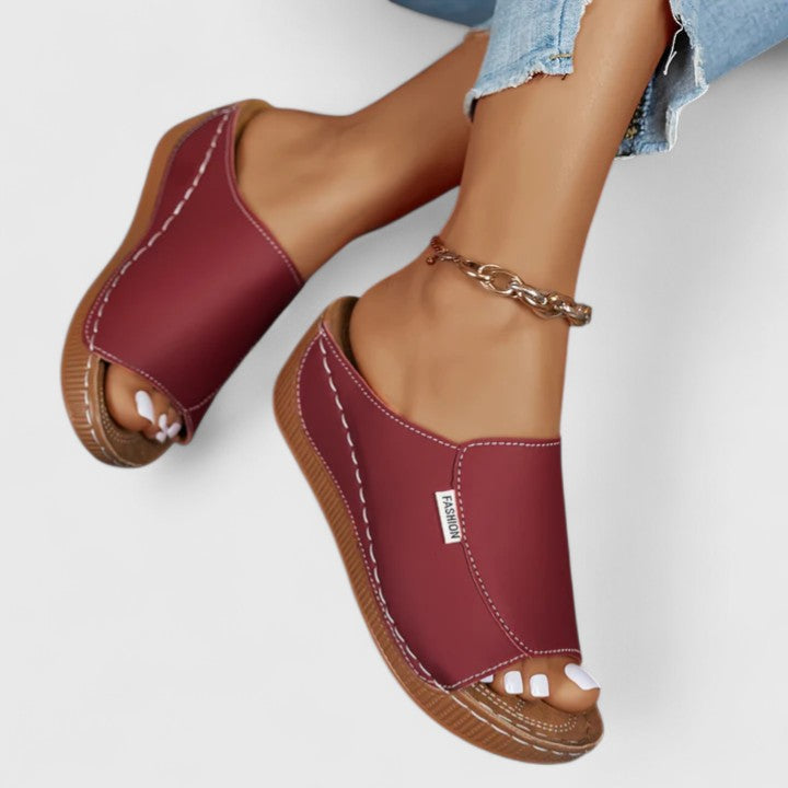Comfortable Celestria summer sandals for women, suitable for both casual outings and travel.
