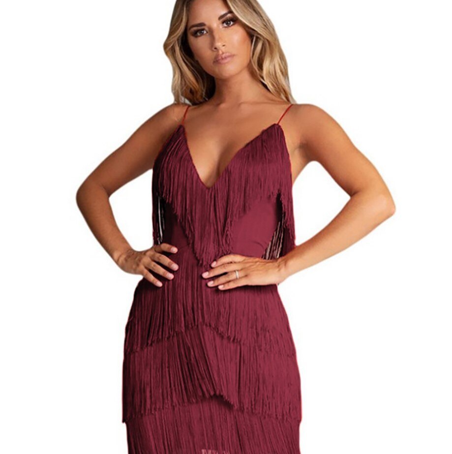 Women's chic fringe mini dress, perfect for parties, clubwear, or special occasions. Sleeveless V-neck cocktail dress.