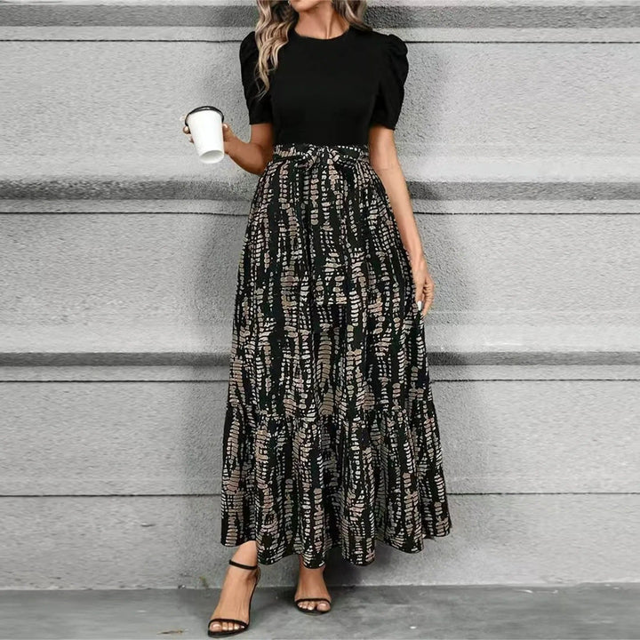 Comfortable long maxi dress for women, featuring an elegant design ideal for summer fashion.