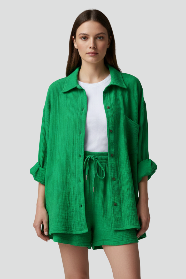Casual spring fashion: comfortable women's two-piece lounge set, featuring a relaxed button-up shirt & drawstring shorts.