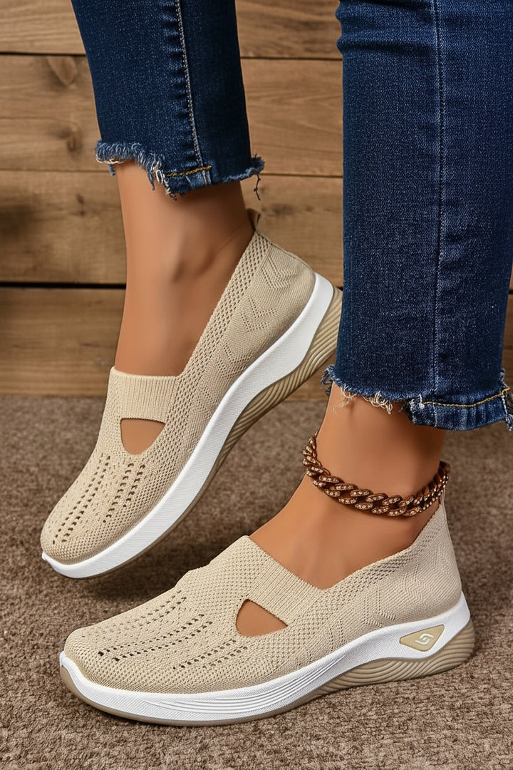CloudStride women's walking sneakers, designed for ultimate comfort and all-day support.