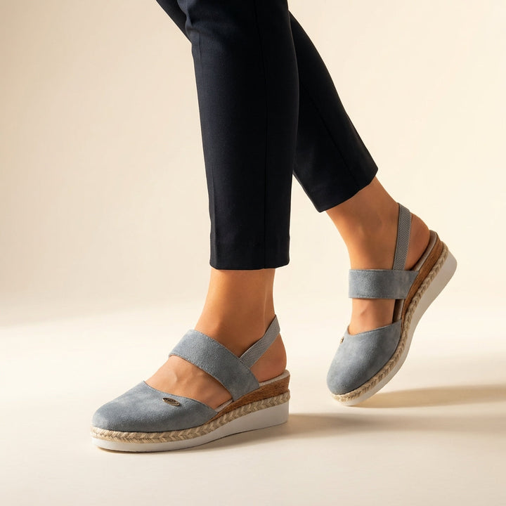 Comfortable heeled espadrille platform sandals for women, a must-have for spring and summer fashion footwear.