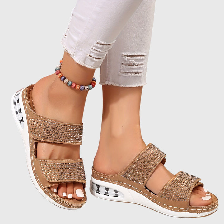 Breathable women's summer sandals with arch support, great for beach, walking, & casual daily wear.