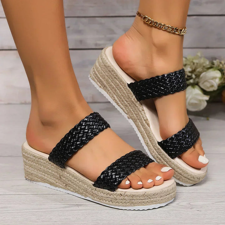 Stylish women's wedge sandals, cushioned for comfort. Ideal casual summer & spring footwear for everyday wear.