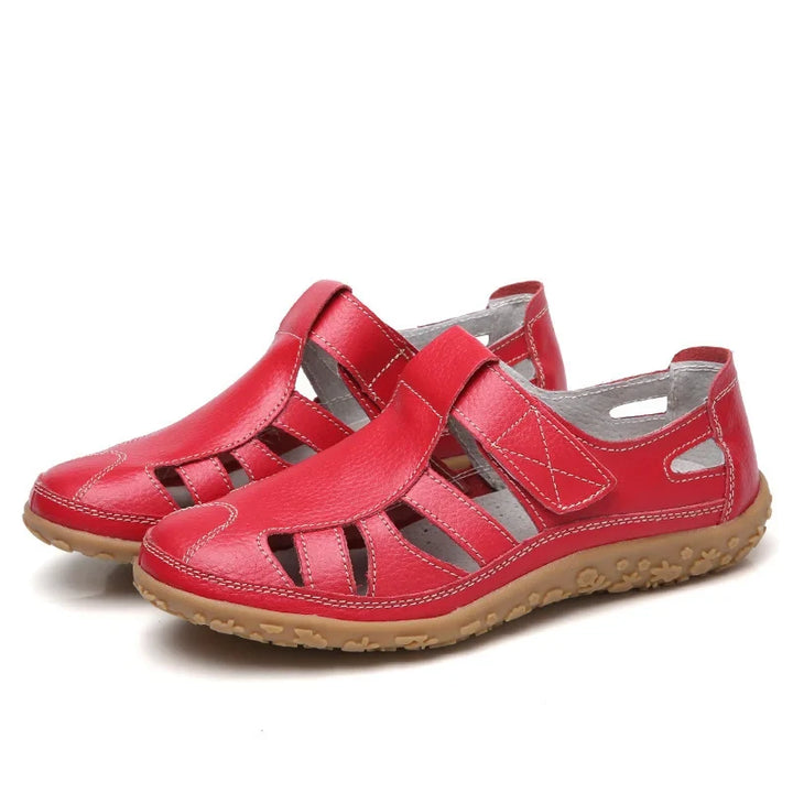 Stylish open-toe summer sandals for women, offering balance and casual elegance for daily wear.