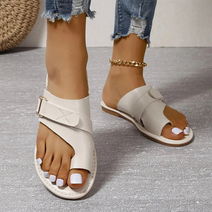 Everyday women's buckle sandals, offering comfort and style for versatile warm weather looks.