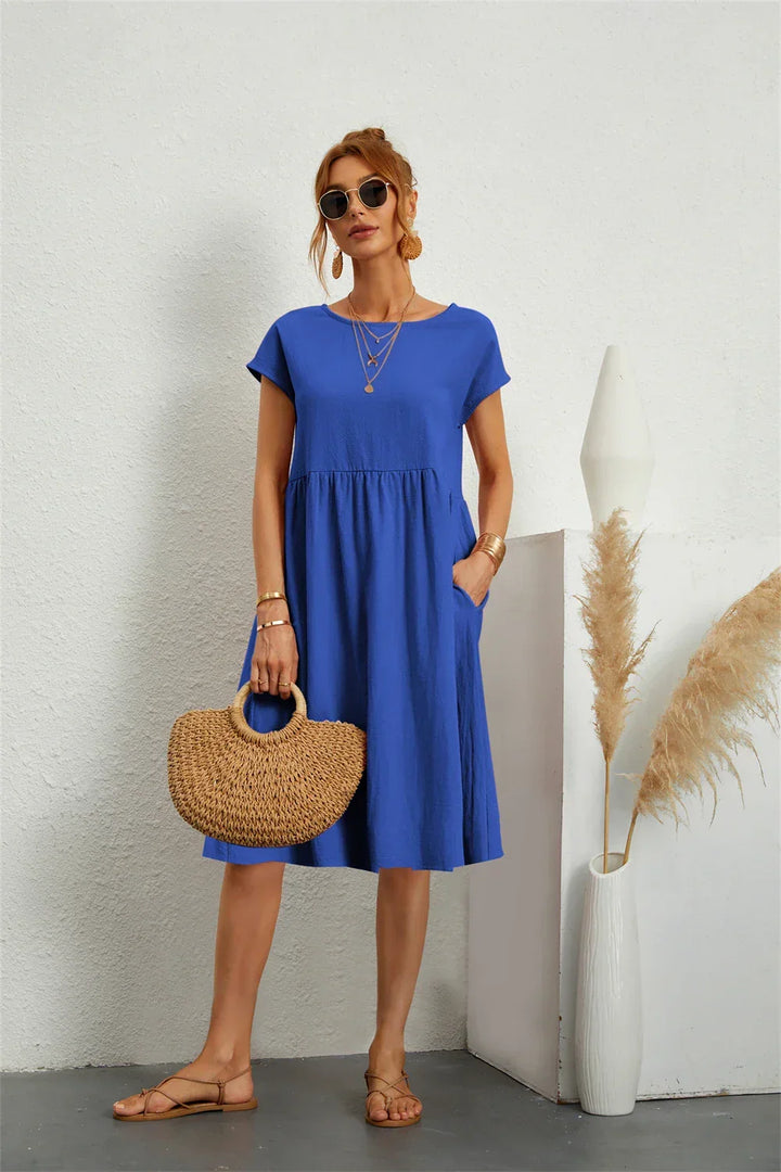 Lightweight summer women's midi dress in a relaxed fit, perfect for comfortable casual outings.