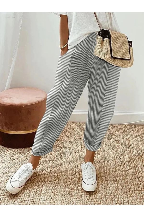 Versatile women's lounge pants, comfortable & loose fit. Ideal for daily wear, a stylish choice for everyday fashion.