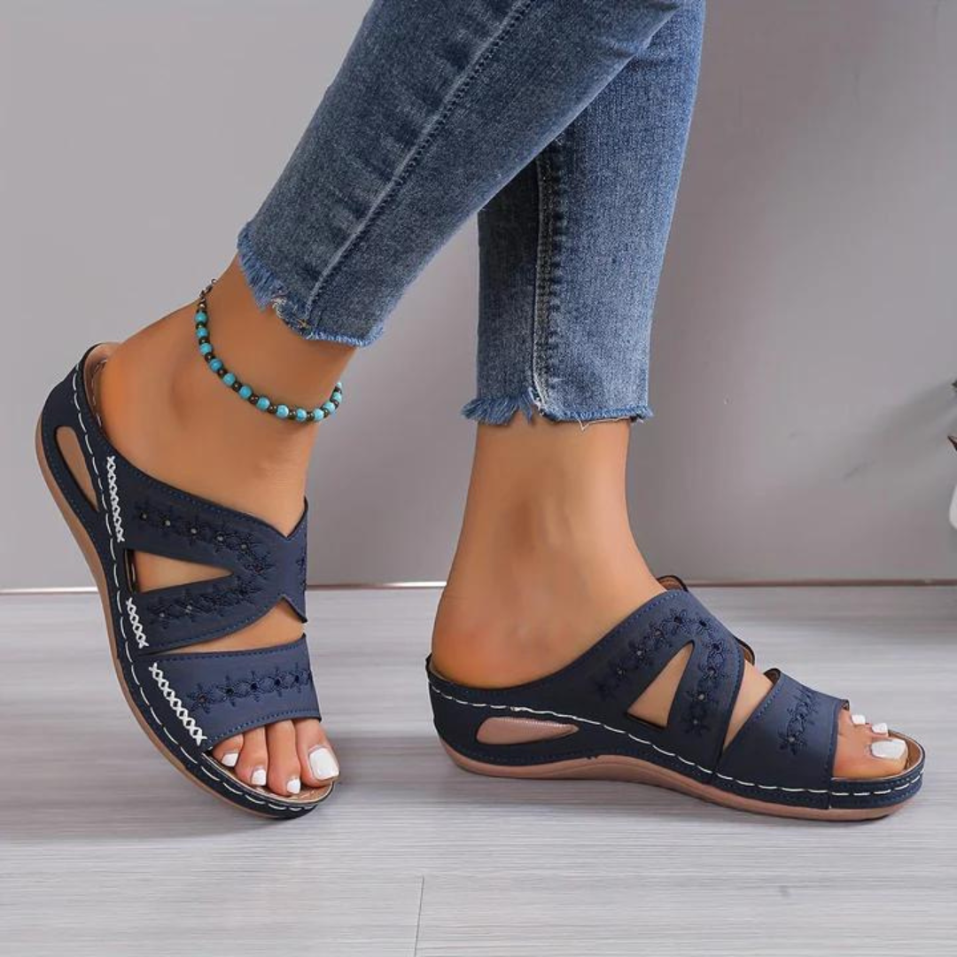 Women's comfortable open toe orthopedic sandals with arch support for everyday wear.