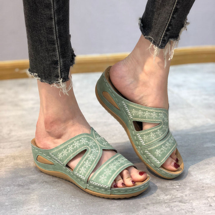 Cushioned open toe sandals for women, perfect for daily wear with orthopedic support.