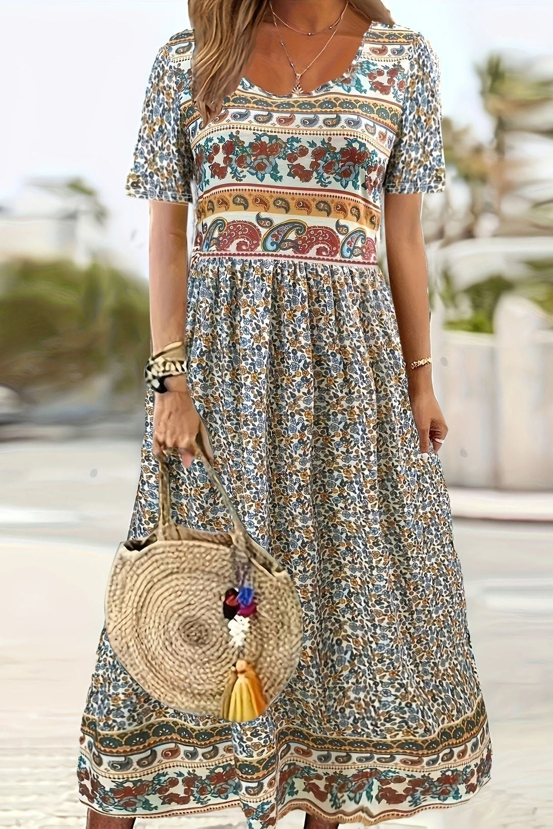 Relaxed fit women's comfortable printed midi dress. Ideal for elegant everyday spring & summer casual style.