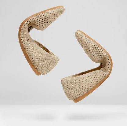 Elegant women's slip-on ballerinas, offering comfortable flats for spring & summer casual chic.