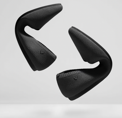 Detail of comfortable interior for women's slip-on ballerinas, perfect for spring/summer ease.