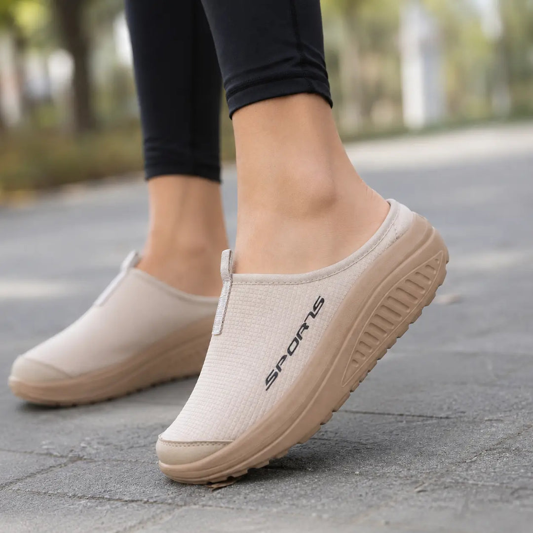 Everyday women's closed-toe orthopedic slippers, designed for ultimate indoor foot support.