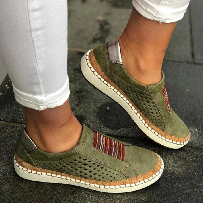 Easy-wear women's slip-on walking shoes. Comfortable and casual, ideal footwear for versatile daily and active wear.