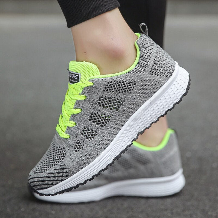 Women's casual comfort sneakers, perfect for daily errands, with foot pain-relieving arch support.