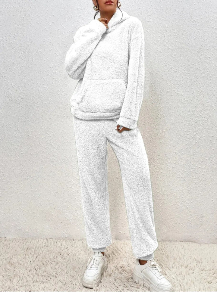 Luxuriously soft women's plush loungewear set, offering ultimate comfort and cozy relaxation at home.