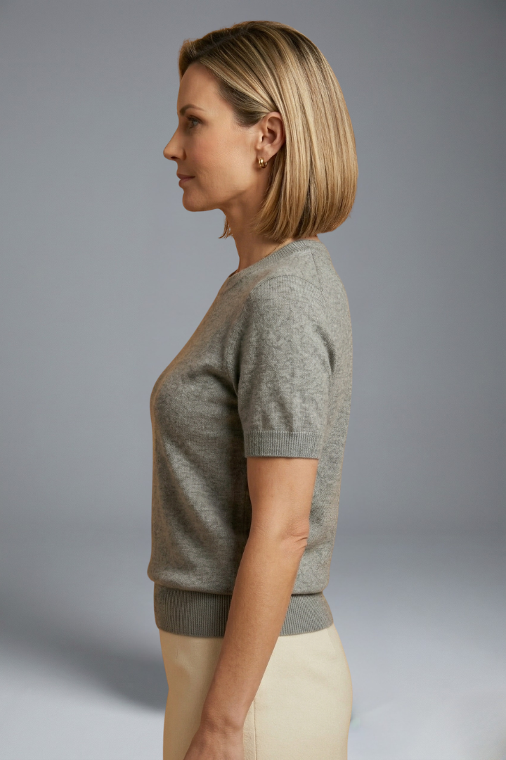 Chic women's crew neck knit top with short sleeves, ideal for stylish, comfortable everyday fashion.