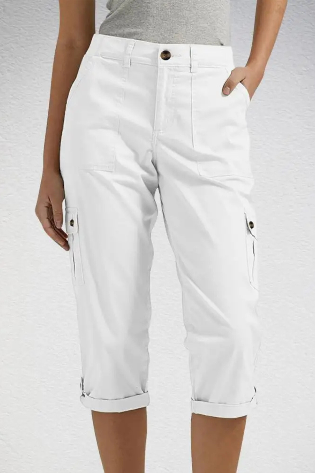 Summer-ready women's cropped cargo pants. Breathable, relaxed fit utility capris with practical pockets.