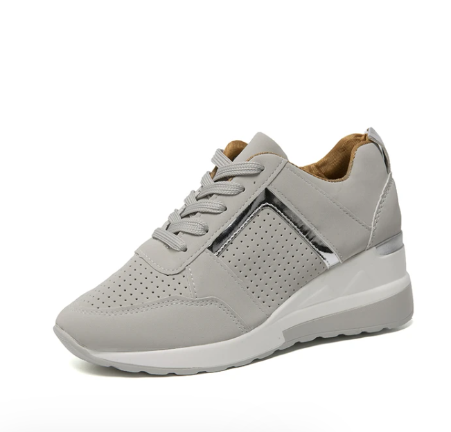 All-day support women's sneakers, stylish, lightweight, and cushioned.