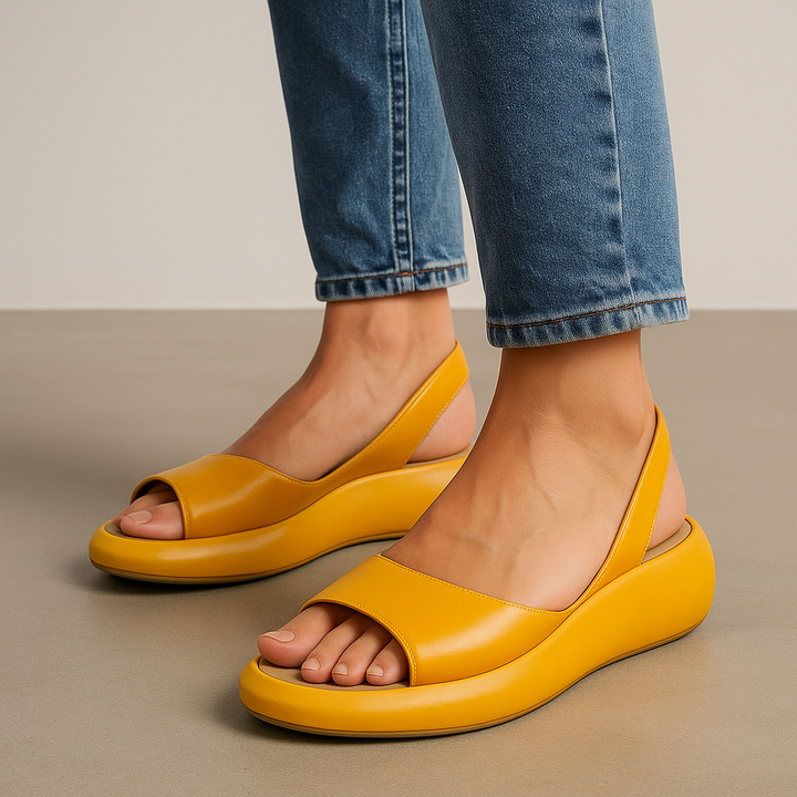 Supportive women's platform sandals with cushioning for comfortable everyday wear.