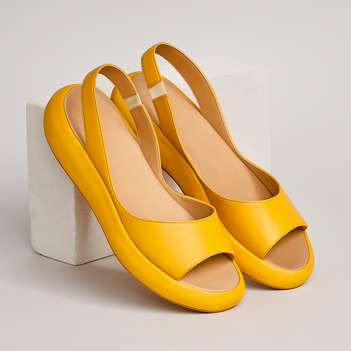 Everyday fashion women's platform sandals, cushioned for walking comfort & support.