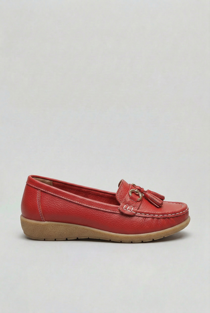 Classic women's cushioned loafers. Slip-on design, great for casual outfits & all-day comfort.