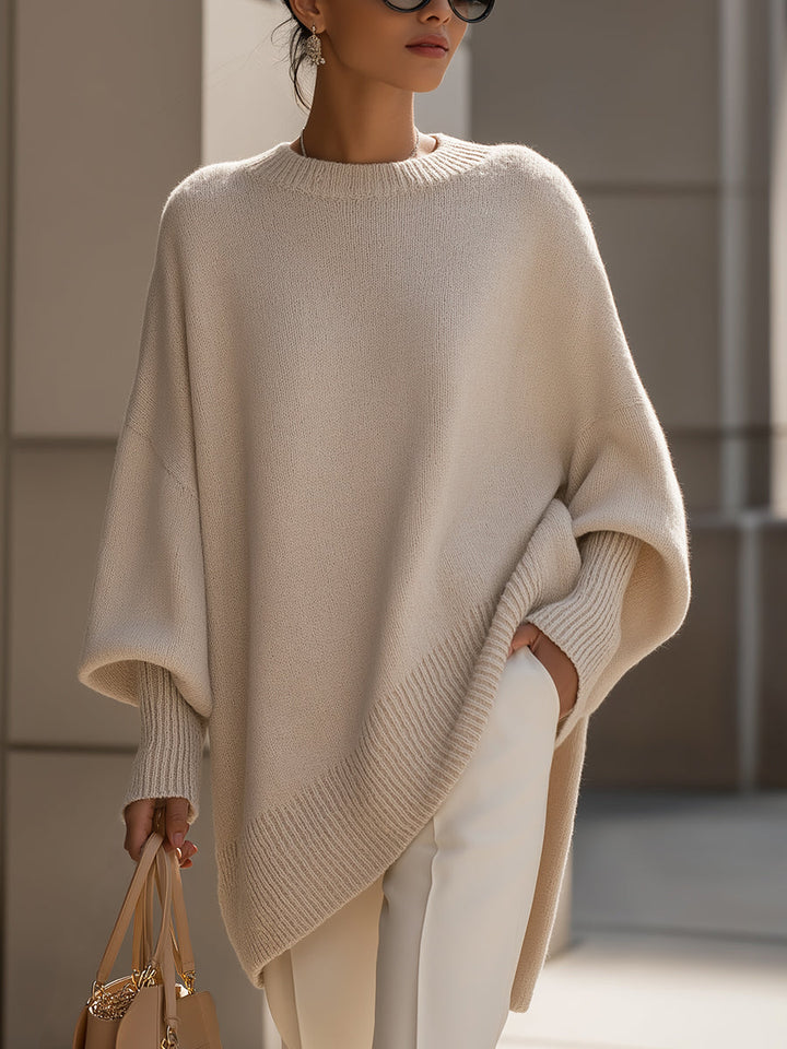 Women's Effortless Chic Oversized Sweater, cozy knit, relaxed fit for modern everyday style.