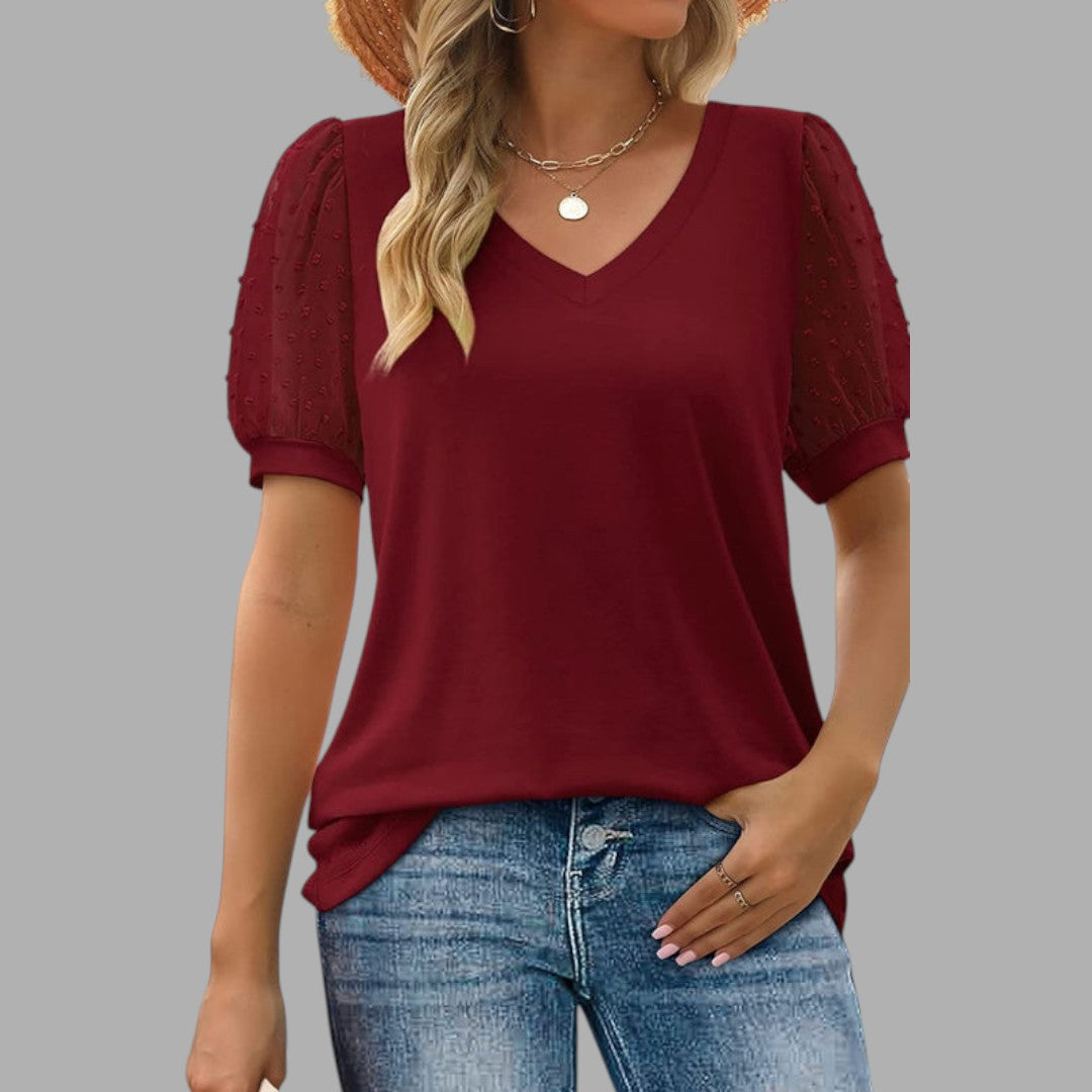 Versatile women's blouse, perfect for casual fashion. Comfortable and stylish long sleeve top for various occasions.