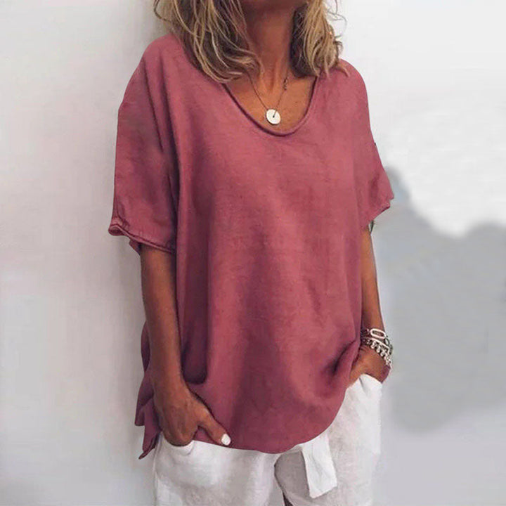 Graceful women's blouse with a soft feel & comfortable, relaxed fit. An elegant everyday essential.
