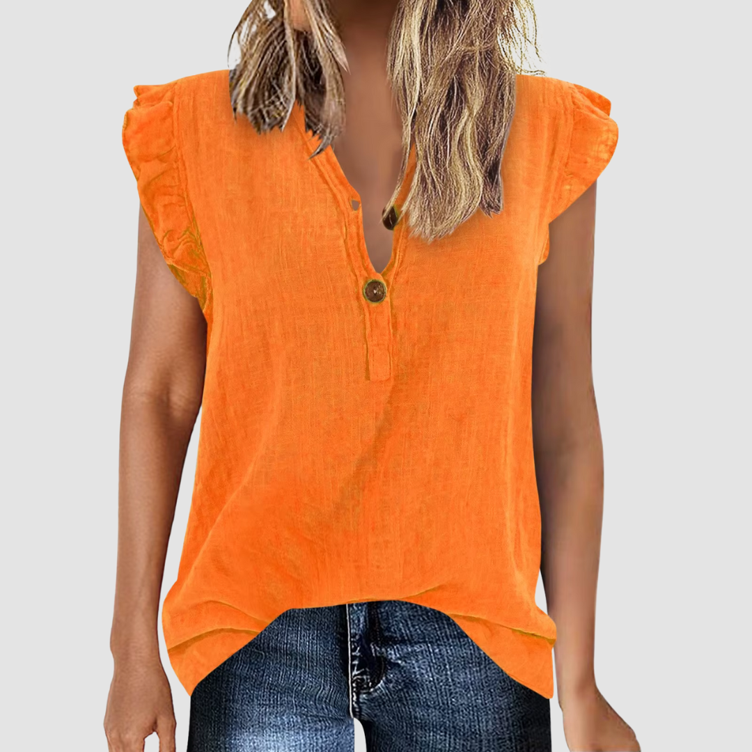Effortless women's summer blouse, lightweight and loose, featuring a stylish button placket.