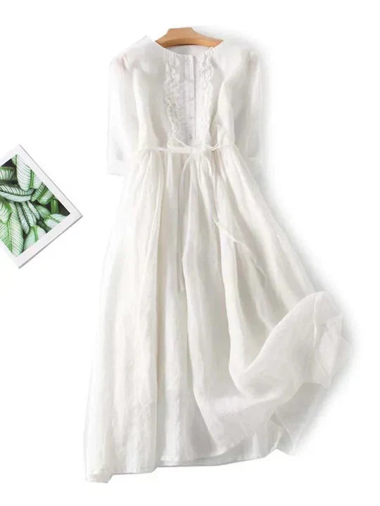 Airy and comfortable women's summer dress, ideal for warm weather and relaxed, effortless style.