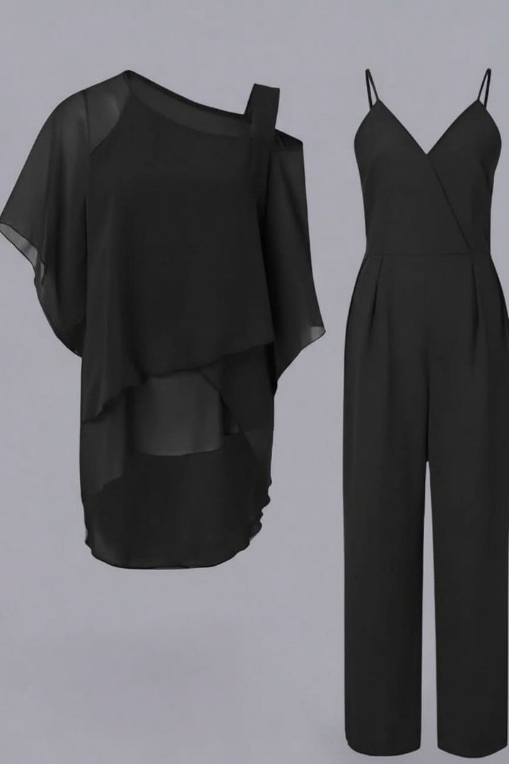 Effortless women's two-piece loungewear set, great for comfortable wear and chic spring fashion.