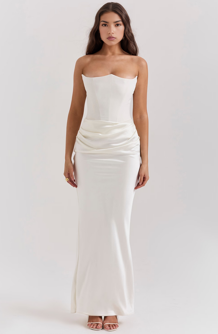 Chic strapless party dress, women's fashion, draped silhouette.