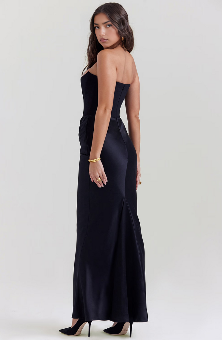 Draped column silhouette evening dress for special events.