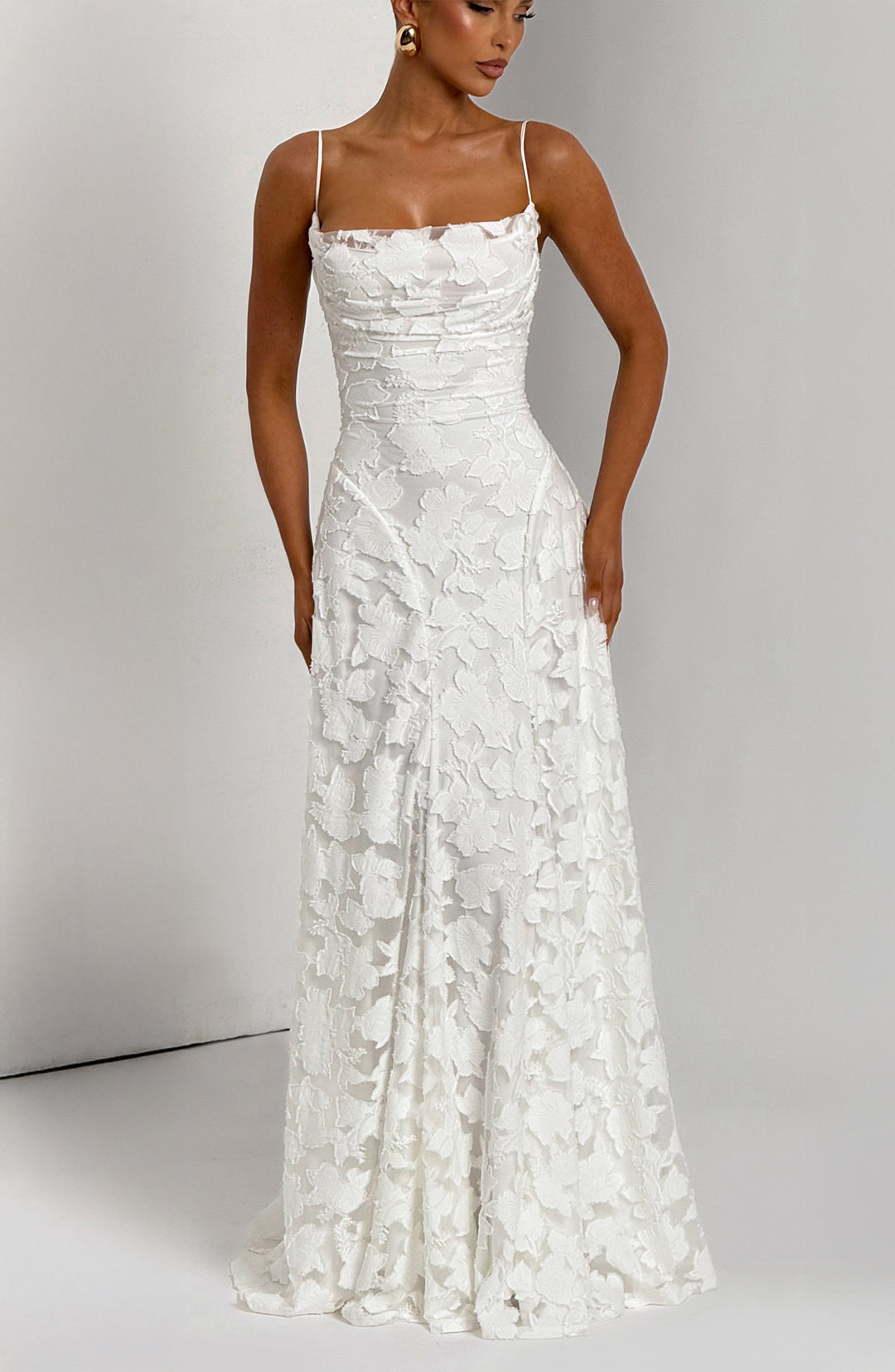Women's long floral dress, perfect for spring events, featuring a waterfall neckline and lace-up back.