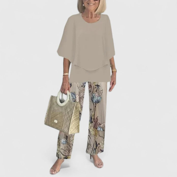 Women's elegant floral print wide leg two piece set, perfect for summer vacation.